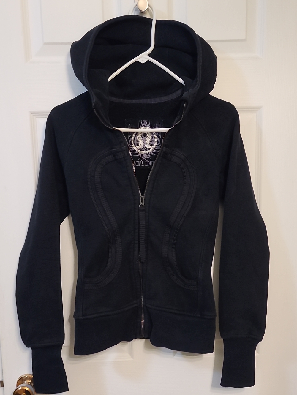 Vintage Lululemon Special Edition Pleated Tape Remix Black Scuba Zip Hoodie Rare